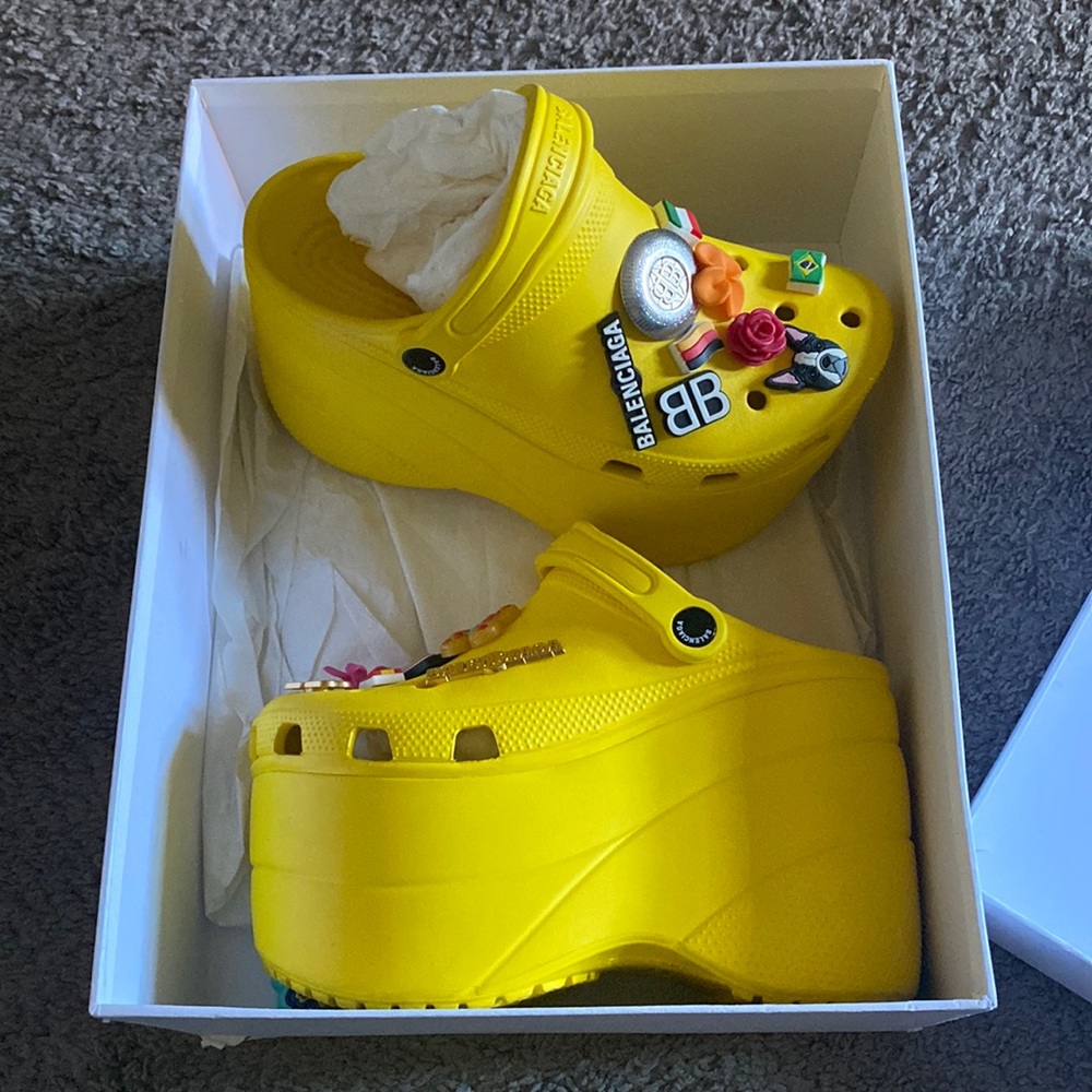 Balenciaga crocs